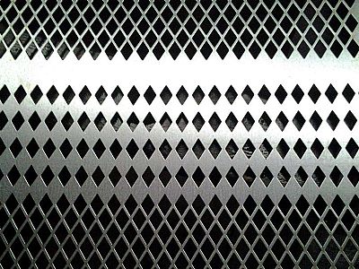 靖邊縣菱形孔沖孔網(wǎng)