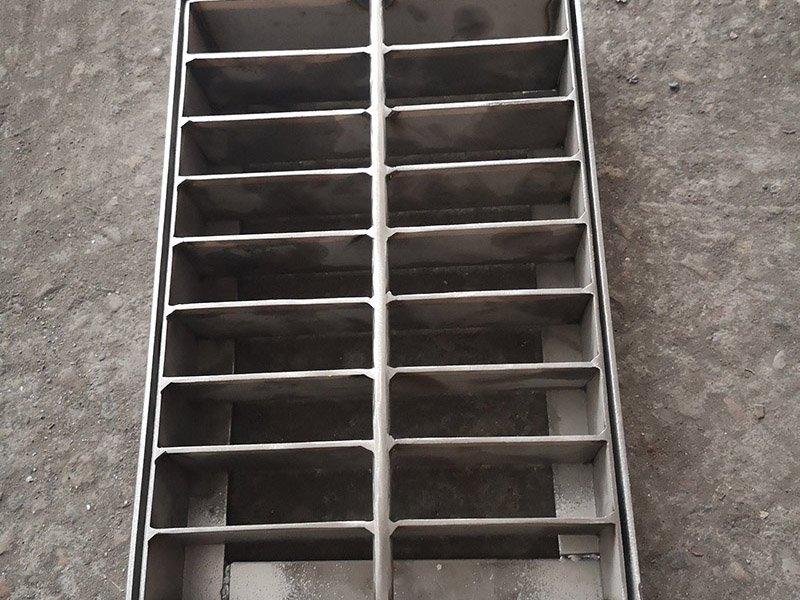 靖邊縣不銹鋼溝蓋板