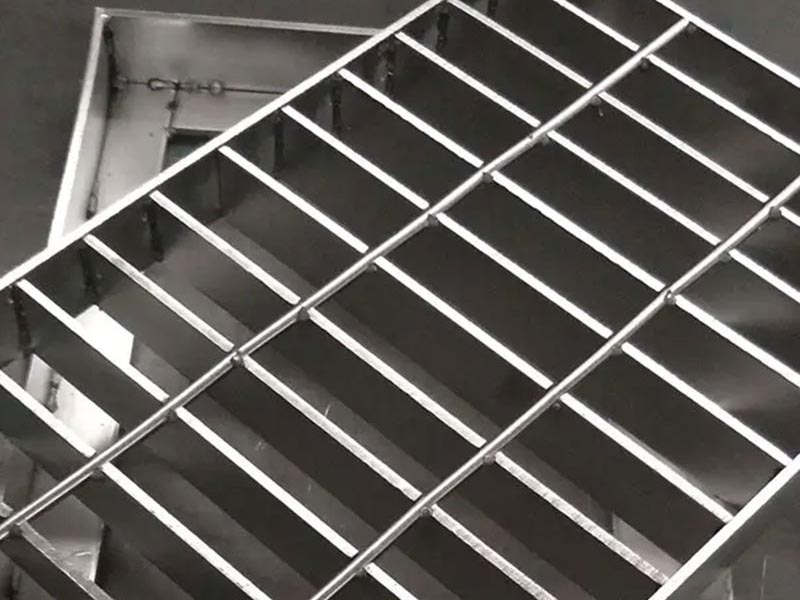 靖邊縣不銹鋼踏步板