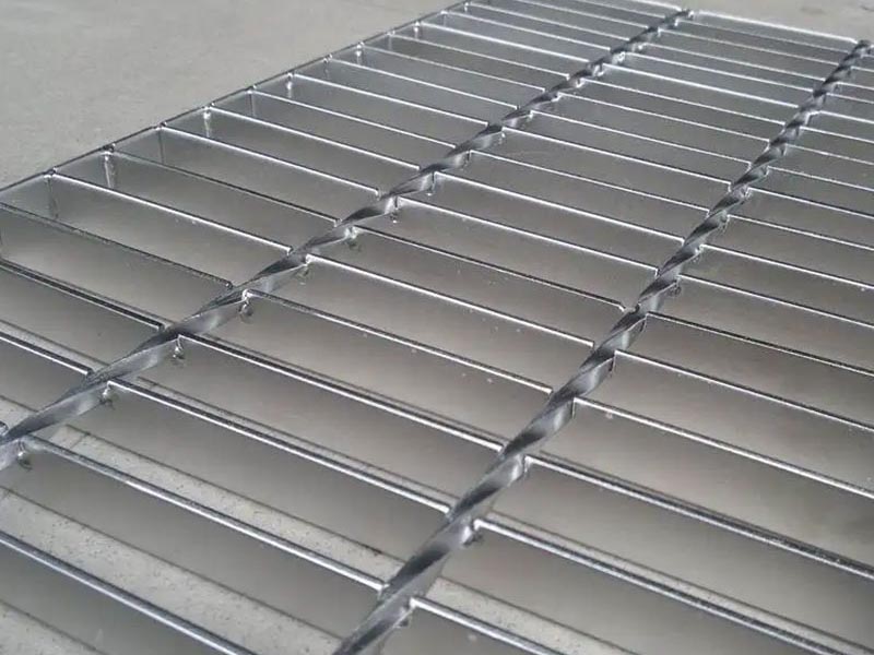 靖邊縣不銹鋼踏步板