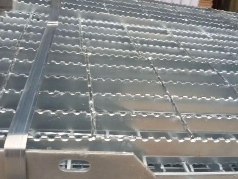 靖邊縣齒形鋼格板