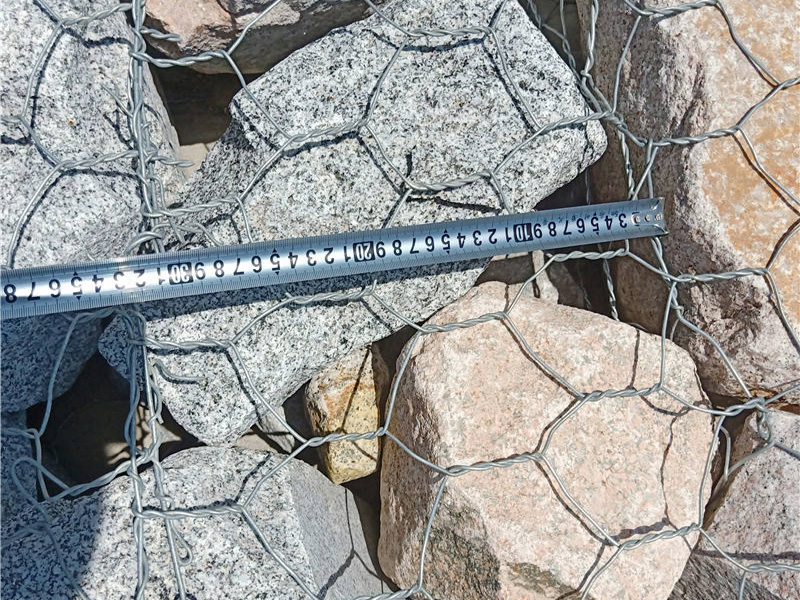 靖邊縣石籠網(wǎng)護(hù)墊