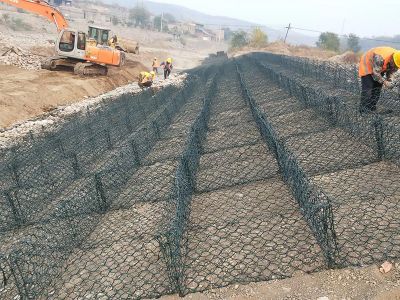 靖邊縣包塑雷諾護(hù)墊