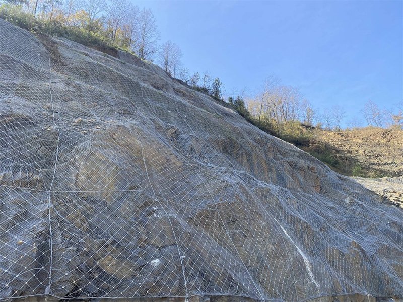 靖邊縣SNS柔性邊坡網系統