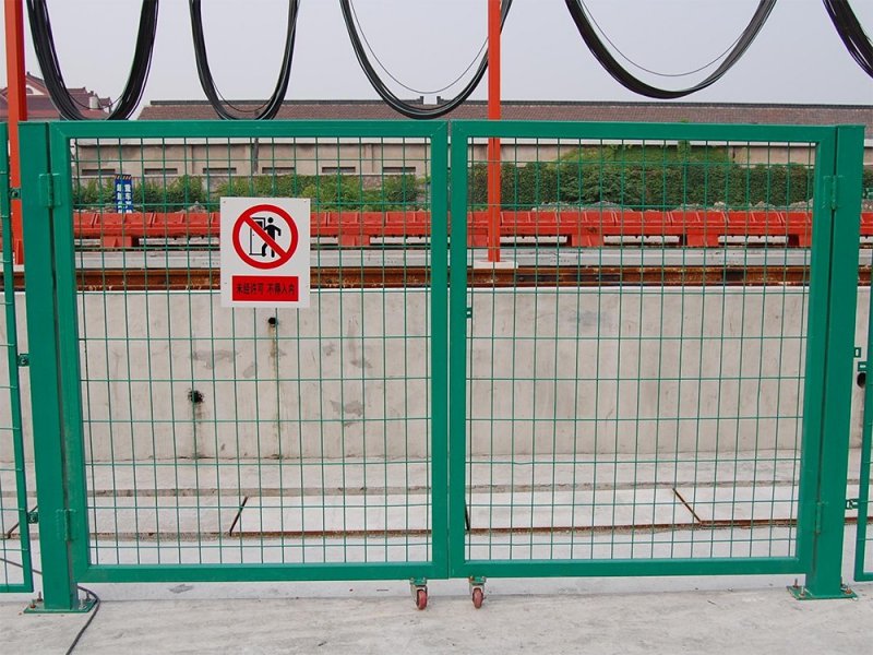 靖邊縣鐵路護欄網