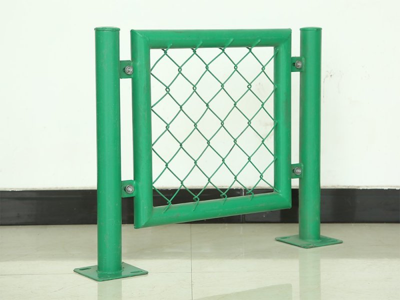 靖邊縣勾花護(hù)欄網(wǎng)