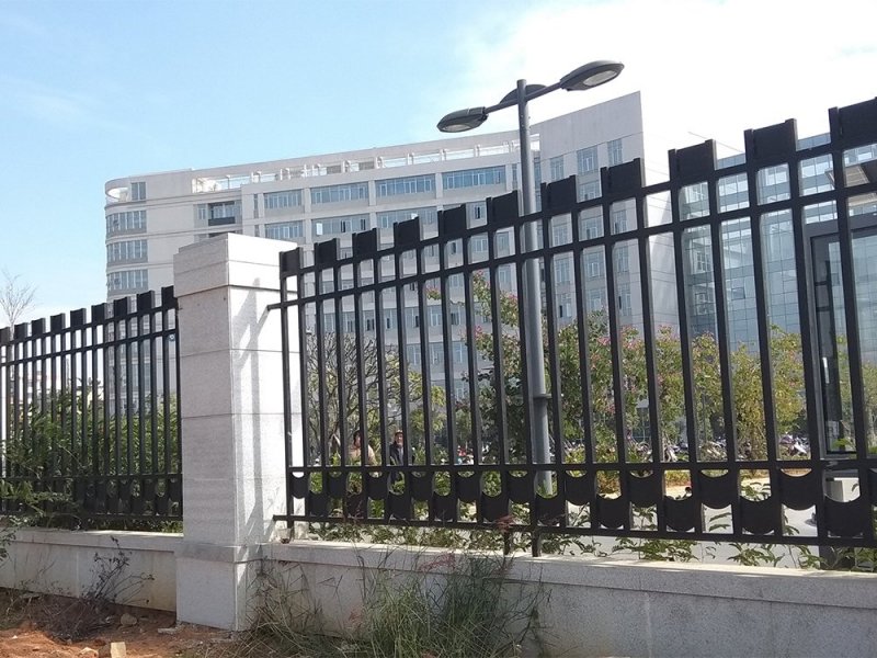 靖邊縣熱鍍鋅護欄