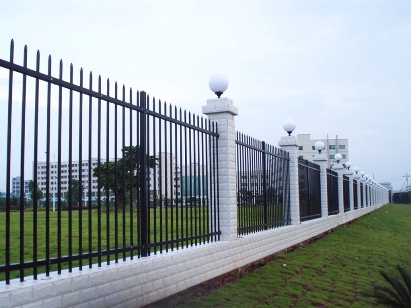 靖邊縣鋅合金護欄