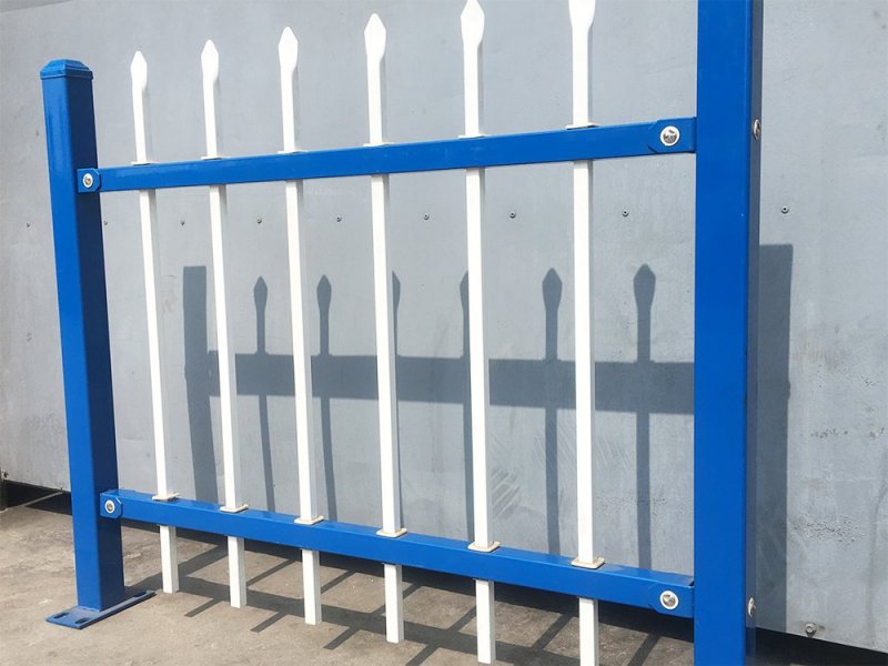 靖邊縣雙橫梁鋅鋼護欄