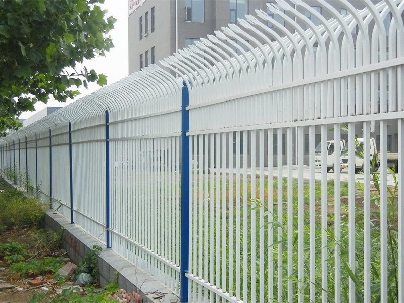 靖邊縣雙向防攀爬鋅鋼護欄